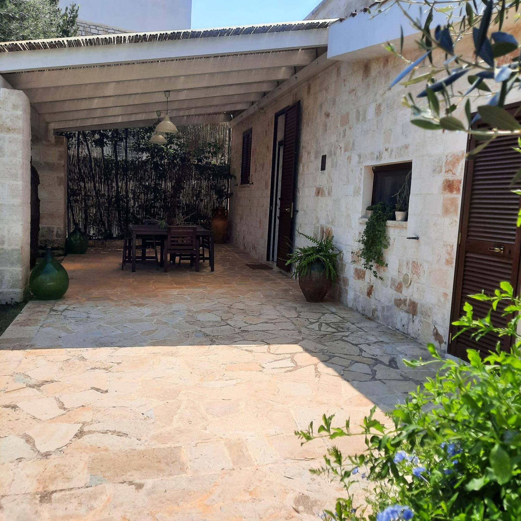 Villa Mest Pepp Monopoli Bagian luar foto