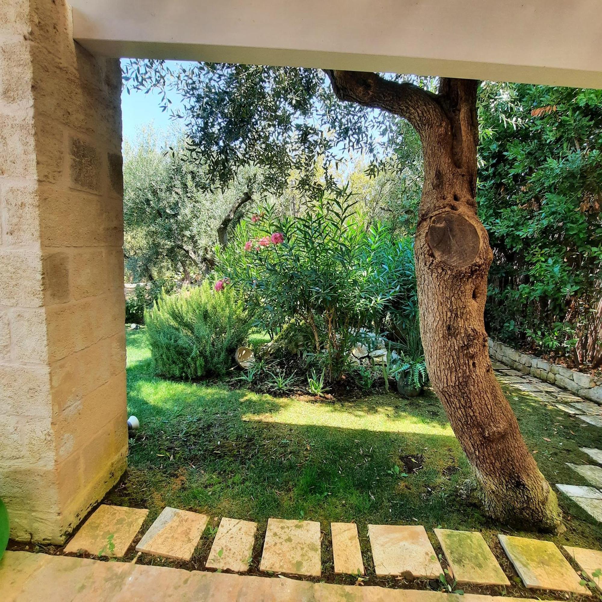 Villa Mest Pepp Monopoli Bagian luar foto